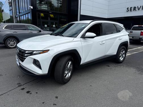 White Pearl 2024 Hyundai TUCSON SEL