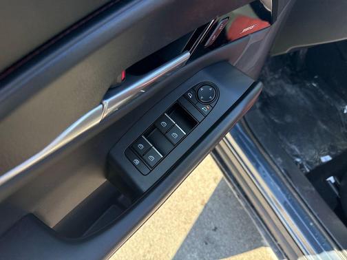 Polymetal Gray Metallic 2026 Mazda CX-30 2.5 S Carbon Edition