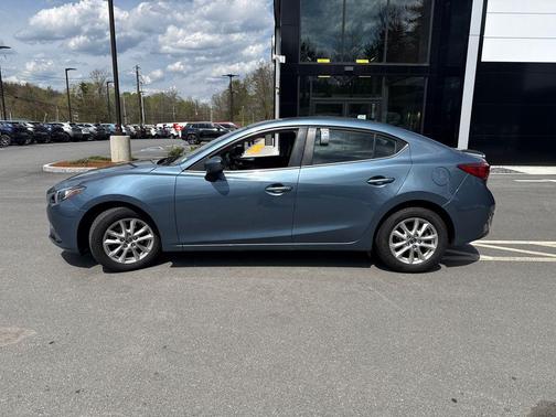 Blue Reflex Mica 2016 Mazda Mazda3 i Touring