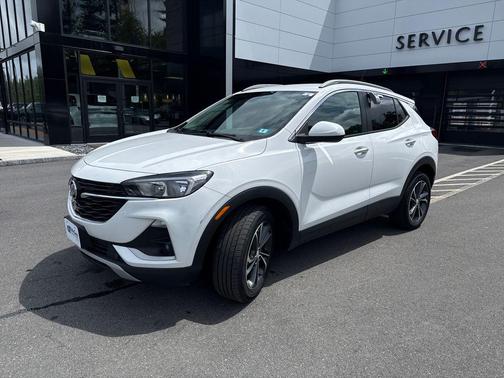 Summit White 2022 Buick Encore GX Select