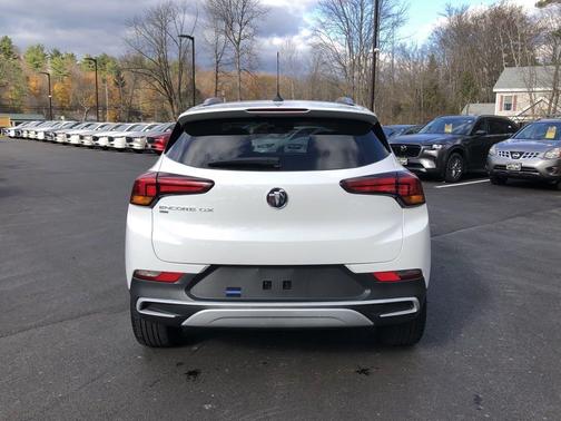 Summit White 2022 Buick Encore GX Select