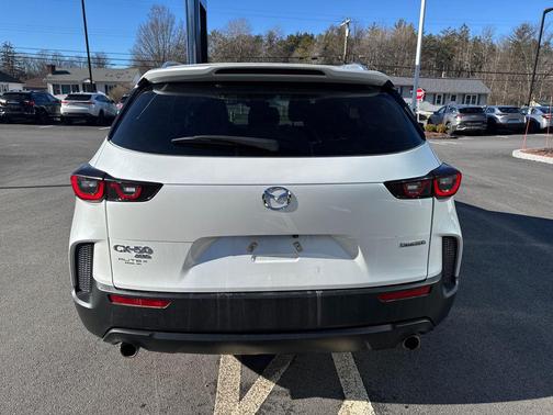 2024 Mazda CX-50 2.5 S Select Package