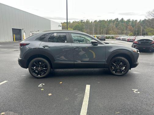 2026 Mazda CX-30 2.5 S Carbon Edition