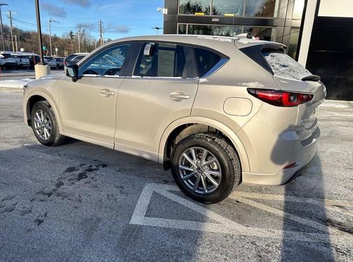 2024 Mazda CX-5 2.5 S Preferred Package