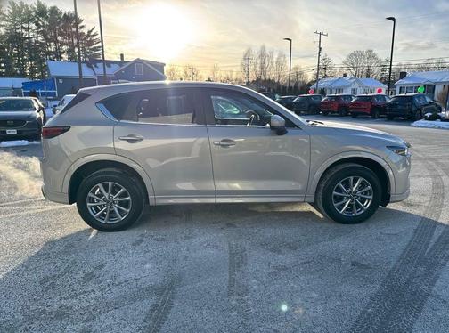 2024 Mazda CX-5 2.5 S Preferred Package