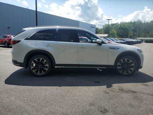 2025 Mazda CX-90 PHEV Premium Plus