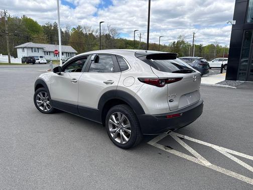 Platinum Quartz Metallic 2023 Mazda CX-30 2.5 S Select Package