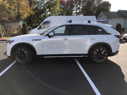 2025 Mazda CX-90 PHEV Premium Plus