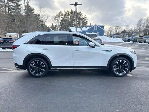 2025 Mazda CX-90 PHEV Premium Plus
