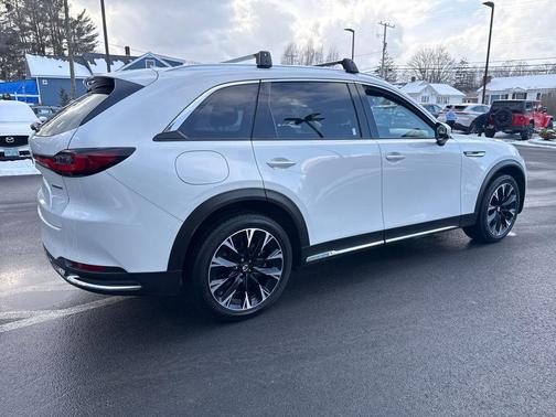 2025 Mazda CX-90 PHEV Premium Plus