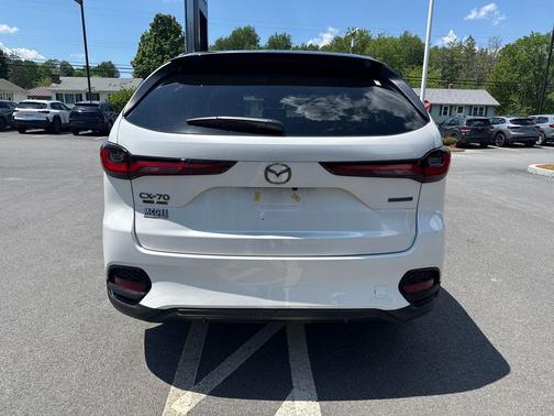 Rhodium White Premium 2026 Mazda CX-70 PHEV SC