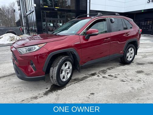2020 Toyota RAV4 Hybrid XLE