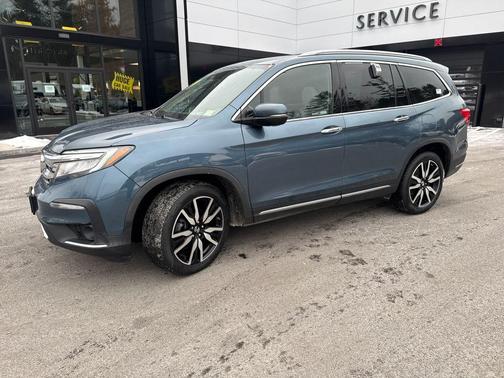 2019 Honda Pilot Touring 8-Passenger