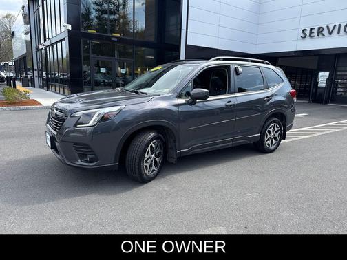 Magnetite Gray Metallic 2023 Subaru Forester Premium