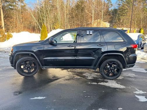 2019 Jeep Grand Cherokee Upland