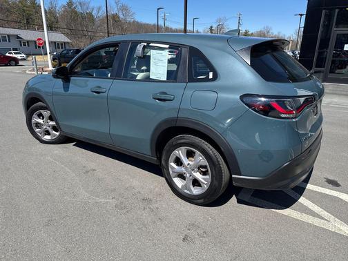 2024 Honda HR-V LX