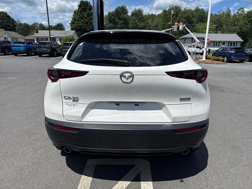 Snowflake White Pearl Mica 2024 Mazda CX-30 2.5 S