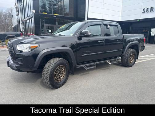 2023 Toyota Tacoma TRD Sport