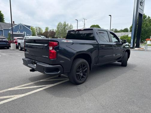 Dark Ash Metallic 2022 Chevrolet Silverado 1500 Custom