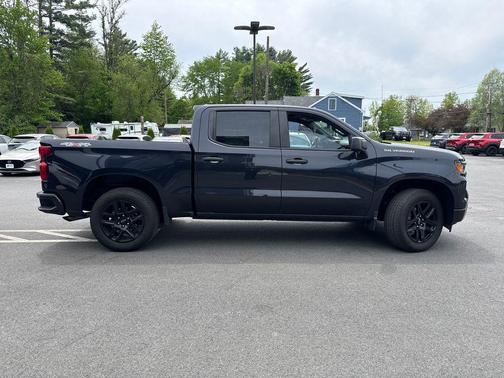 Dark Ash Metallic 2022 Chevrolet Silverado 1500 Custom