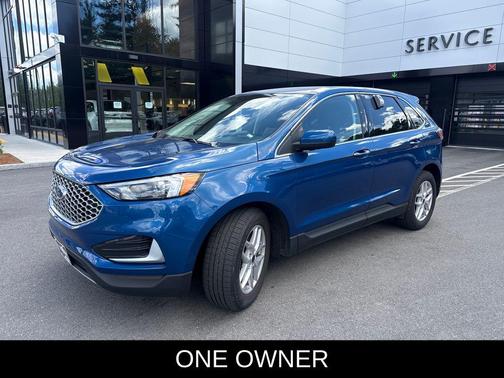 Atlas Blue Metallic 2024 Ford Edge SEL