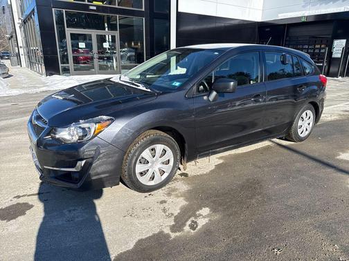 2016 Subaru Impreza 2.0i