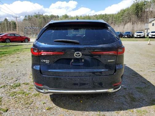 2024 Mazda CX-90 PHEV Premium Plus
