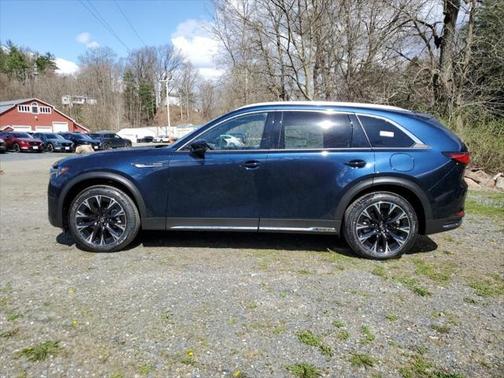 2024 Mazda CX-90 PHEV Premium Plus