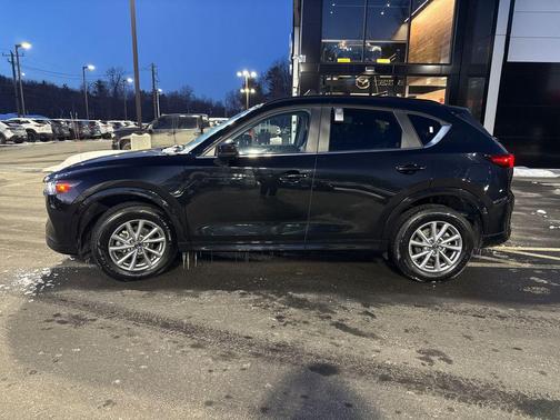 2024 Mazda CX-5 2.5 S Preferred Package