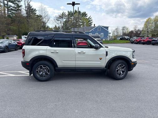 Desert Sand 2024 Ford Bronco Sport Badlands