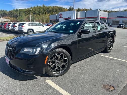 2017 Chrysler 300 S