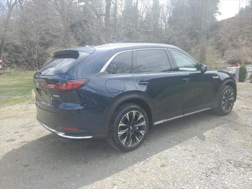 2024 Mazda CX-90 PHEV Premium Plus