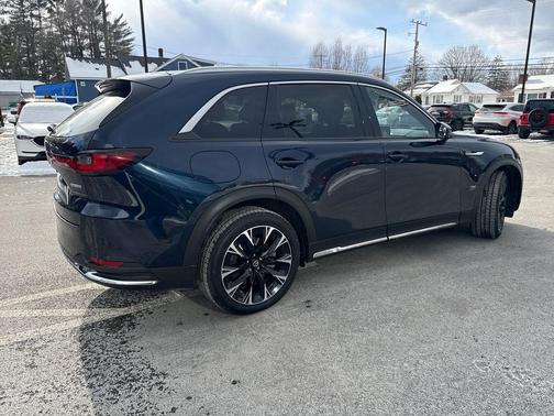 2024 Mazda CX-90 PHEV Premium Plus