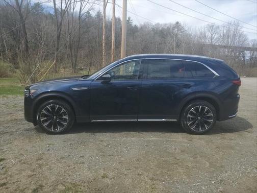 2024 Mazda CX-90 PHEV Premium Plus