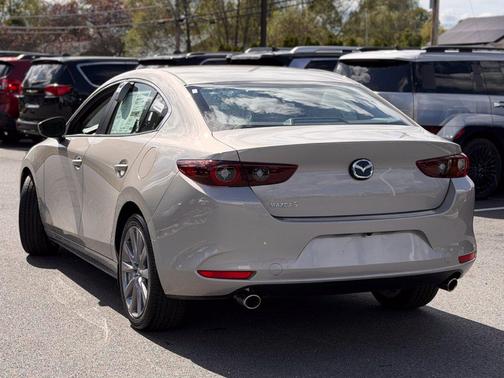 Platinum Quartz Metallic 2026 Mazda Mazda3 FWD w/Preferred Package