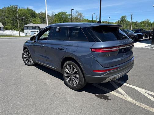 Blue Metallic 2022 Lincoln Corsair Reserve