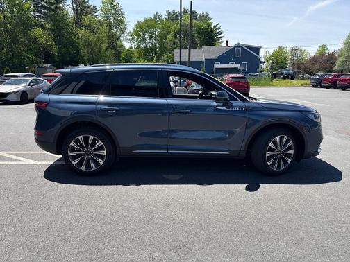 Blue Metallic 2022 Lincoln Corsair Reserve