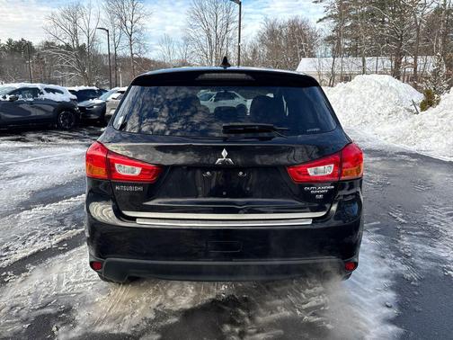 2017 Mitsubishi Outlander Sport 2.4 SE