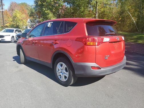 2014 Toyota RAV4 LE