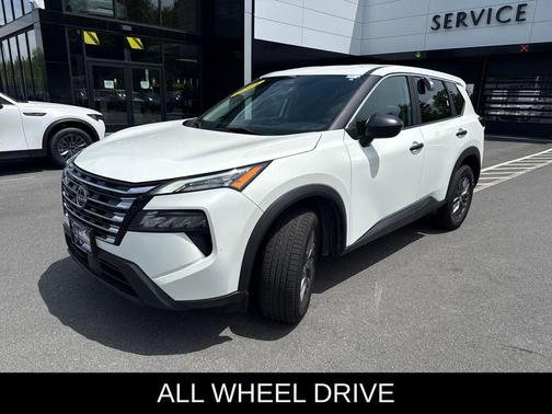 Glacier White 2024 Nissan Rogue S