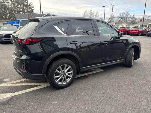 2023 Mazda CX-5 2.5 S Preferred Package