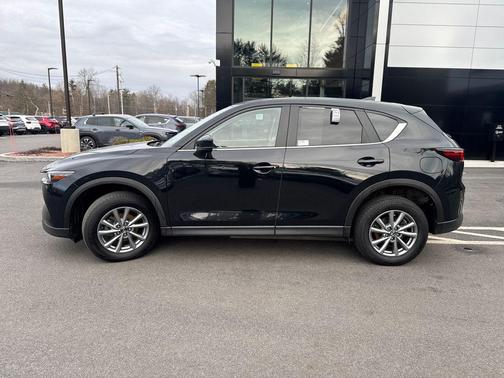 2023 Mazda CX-5 2.5 S Preferred Package