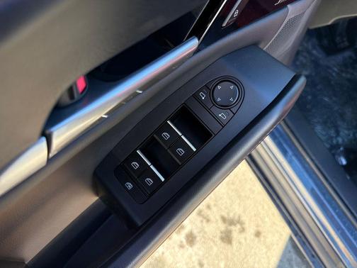 Polymetal Gray Metallic 2026 Mazda CX-30 2.5 S Carbon Edition