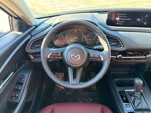 Polymetal Gray Metallic 2026 Mazda CX-30 2.5 S Carbon Edition