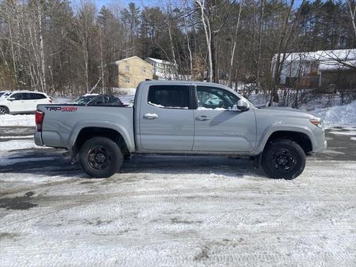 2018 Toyota Tacoma TRD Sport