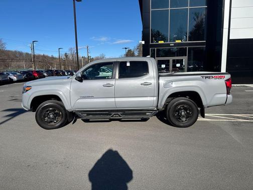 2018 Toyota Tacoma TRD Sport