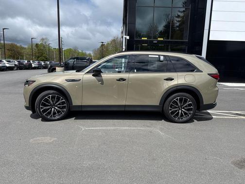 Zircon Sand Metallic 2025 Mazda CX-70 PHEV Premium Package
