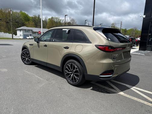 Zircon Sand Metallic 2025 Mazda CX-70 PHEV Premium Package