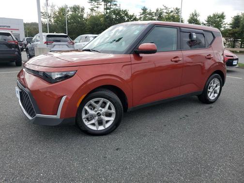2024 Kia Soul LX