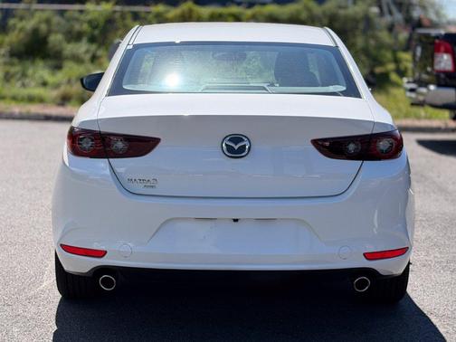 Snowflake White Pearl Mica 2026 Mazda Mazda3 AWD